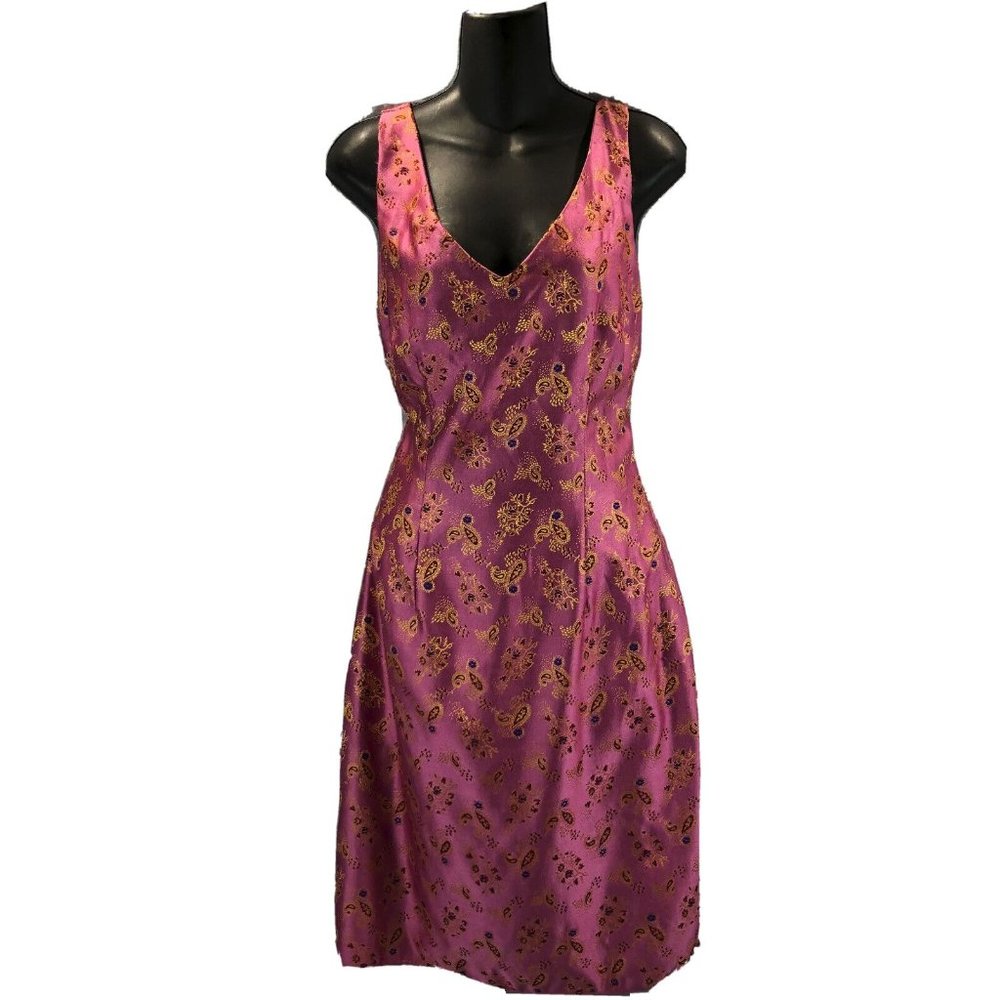 Vtg Mica Sz 10 Elegant Raspberry Asia Inspired Sleeveless Shift Paisley Brocade